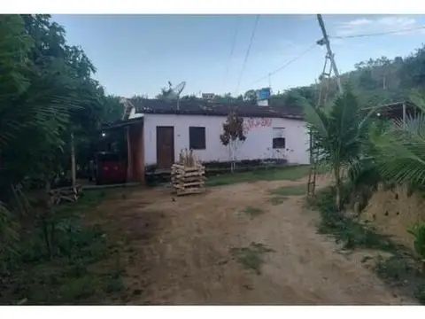 Casa em Presidente Tancredo Neves/BA