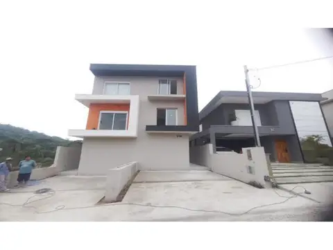 Casa em Furquim, Cotia/SP