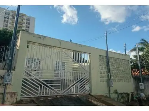 Casa em 827 - Área D / Araés - Cuiaba/MT — foto 1 de 1