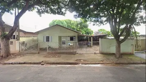 Casa em Munhoz de Melo/PR