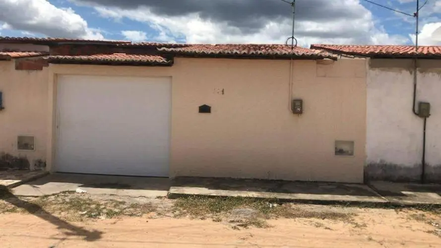 Casa em Jaguaribara/CE — foto 1 de 12