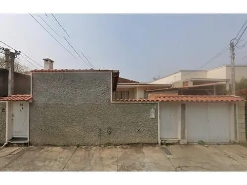 Casa em Valença/RJ — foto 1 de 6